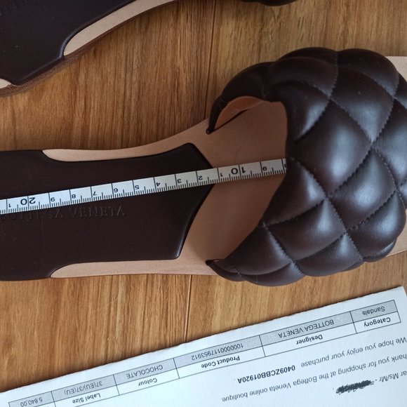 Bottega Veneta padded slides size 37 - Picture 4 of 5